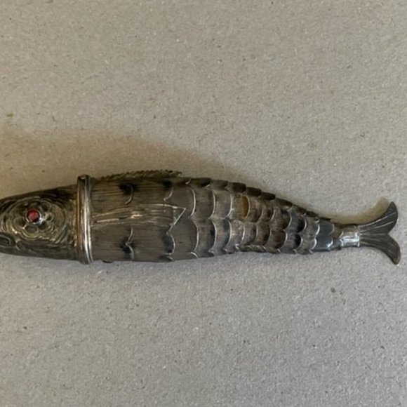 Antique Continental Articulated Fish Garnet Fine Silver Vinaigrette Late 18-19th - Picture 13 of 14